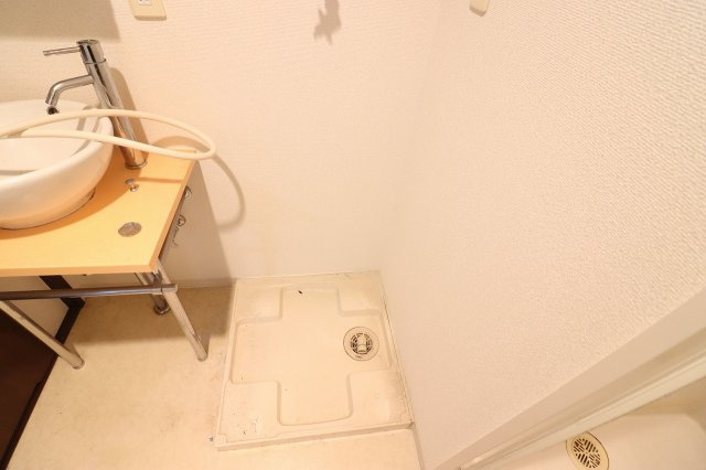 【設備】 | ラ・フォーレ東野田 | 室内に洗濯機置けます