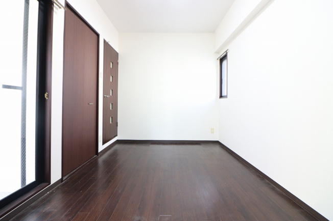 【居間・リビング】 | ラ・フォーレ東野田 | ゆったり過ごせる居間です