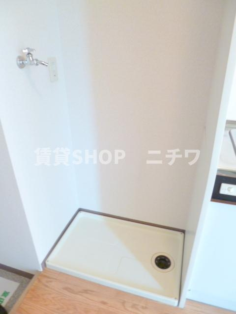 アーバンコート田村の洗面所|★防水パン付き洗濯機置き場★