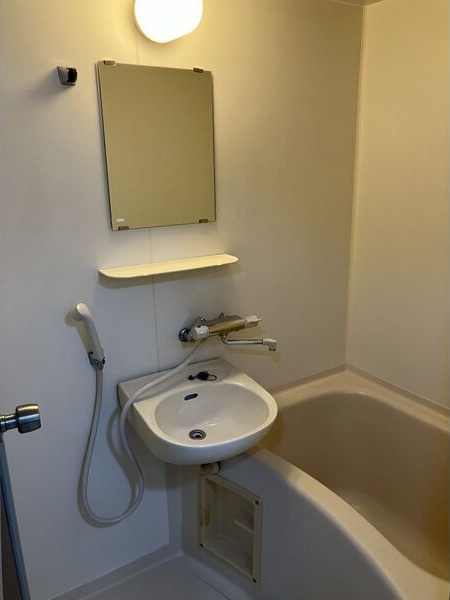 PROXY SQUARE植田西の浴室