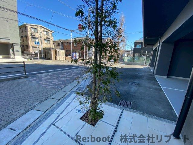 Alivis浦安の周辺