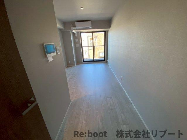 Alivis浦安の居間・リビング