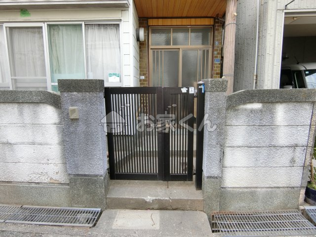 【エントランス】 | 星陵台1丁目2-21貸家