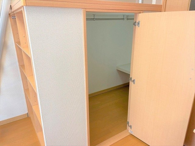 レオパレスＡｎｇｅｌ柏の内装|内装は落ち着いています