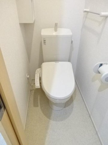 サン　ウッドのトイレ