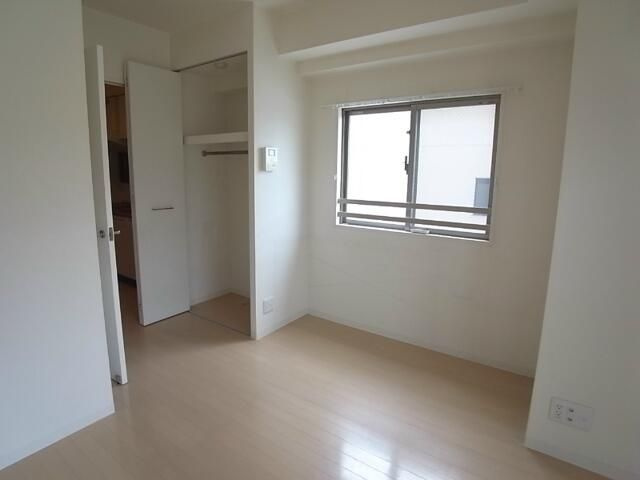 シャローム南小岩の収納