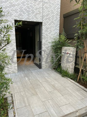 【エントランス】 | エストゥルースプラス西日暮里