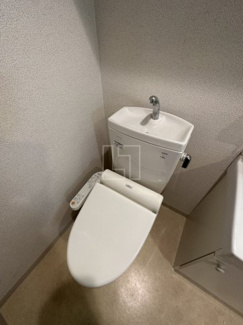 【トイレ】 | エステムプラザ難波WESTリバークロス | エステムプラザ難波WESTリバークロス　温水洗浄便座