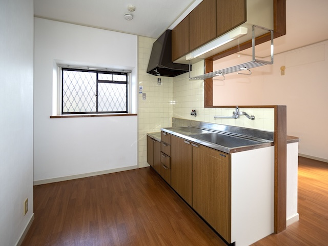 コーポすみれのキッチン|3.5帖キッチン