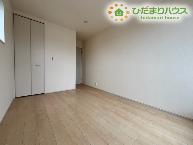 鴻巣市松原　3期　新築一戸建て　リーブルガーデン　05の子供部屋