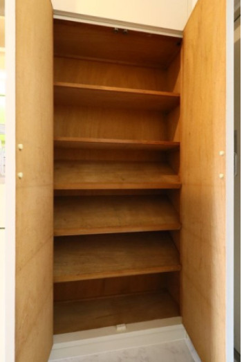 練馬区平和台４丁目の賃貸マンションの玄関