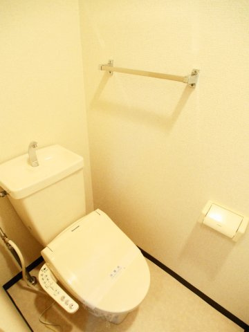 グランヴェルジェ中須Ⅱのトイレ