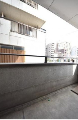 【バルコニー】 | 第六ホクシンビル