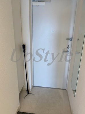 【玄関】 | ライジングプレイス綾瀬三番館