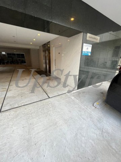 【エントランス】 | グランパーク東京イースト