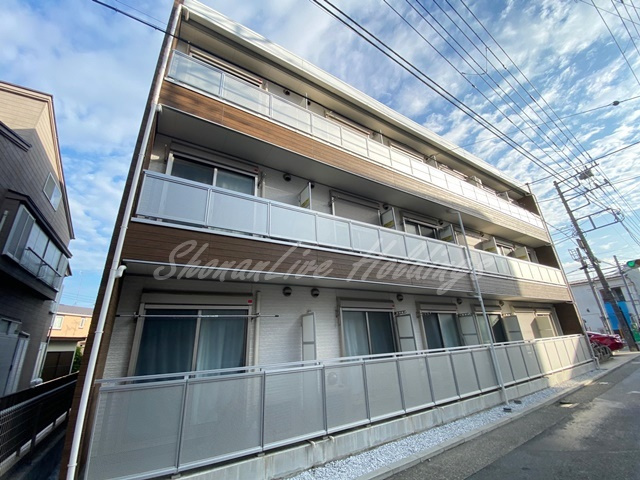 藤沢市高倉の賃貸マンションの外観