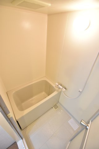 大阪市鶴見区浜５丁目の賃貸マンションの浴室