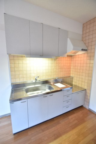 大阪市鶴見区浜５丁目の賃貸マンションのキッチン