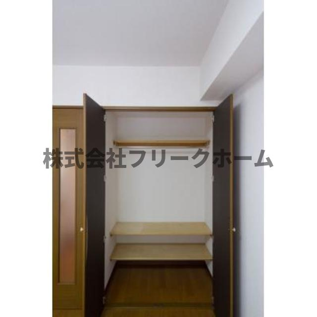 武蔵野市境５丁目の賃貸マンションの収納|※写真は同タイプ住戸です。