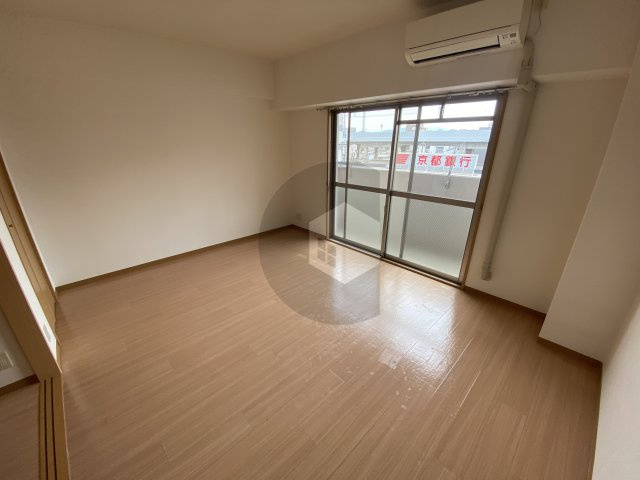 ボナール長栄寺の寝室