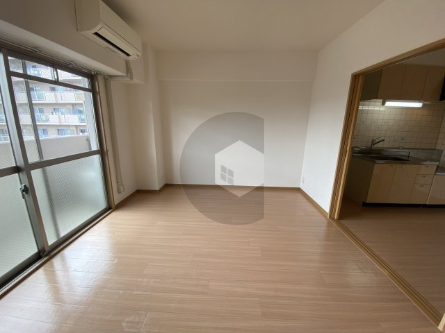 ボナール長栄寺の居間・リビング