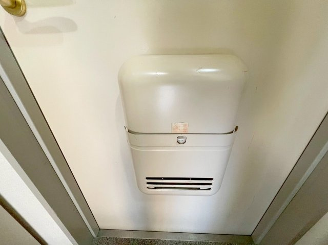 ショウカンハイムの玄関