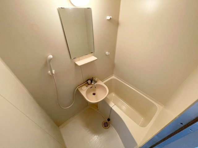 ショウカンハイムの浴室