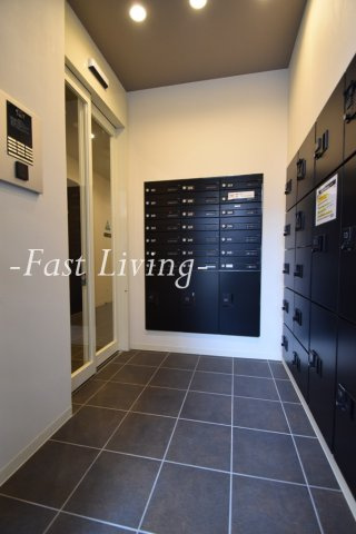 ソレアード四ツ谷のロビー