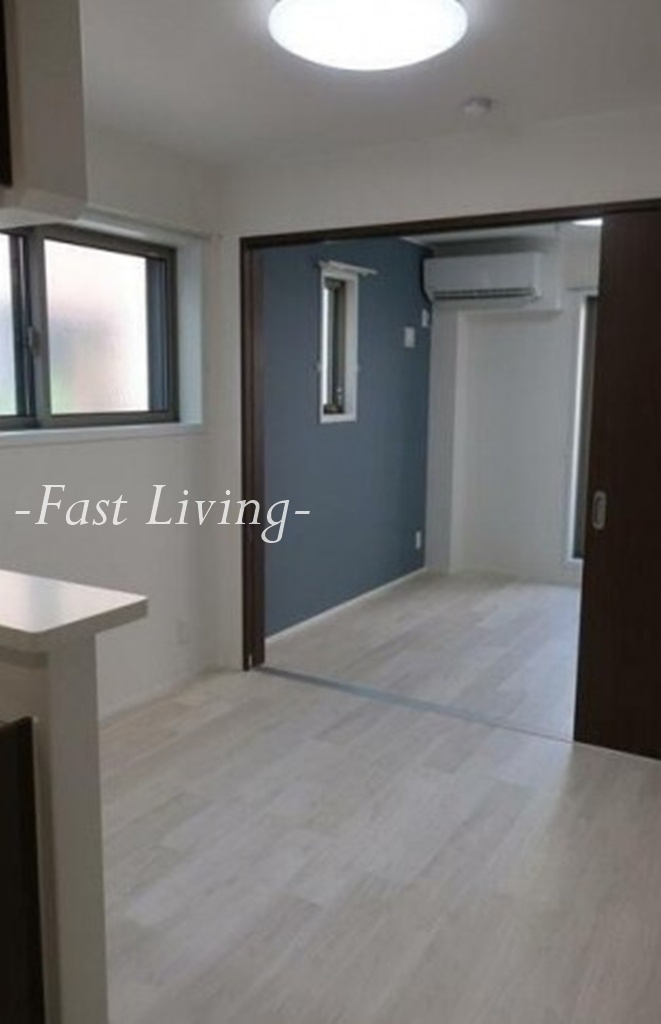 ソレアード四ツ谷の居間・リビング