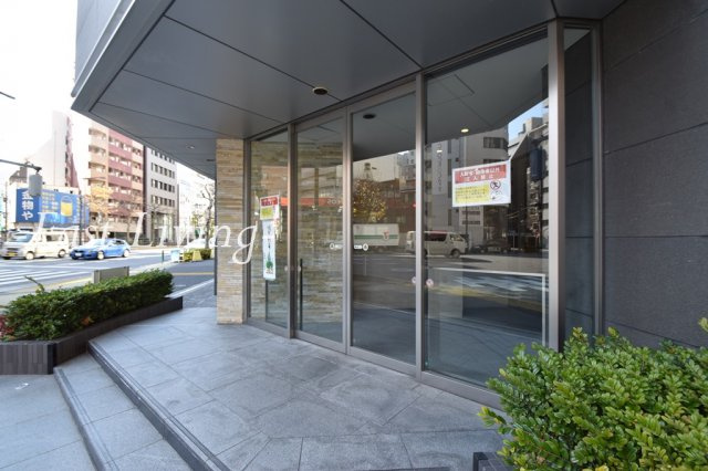 プレジリア東日本橋の外観