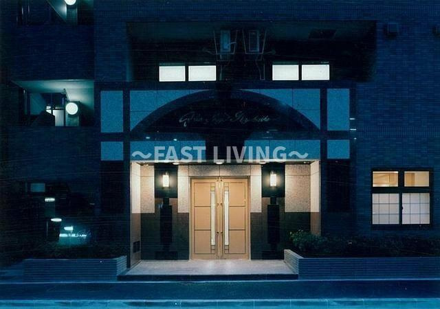 ガラ・シティ京橋のエントランス