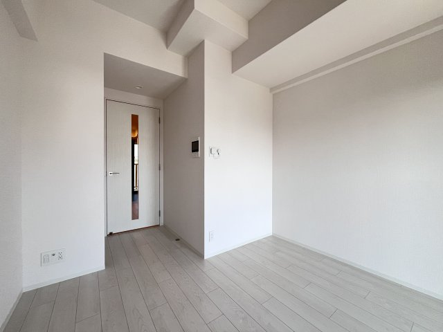 エスリード長居公園PARK AVENUEの居間・リビング