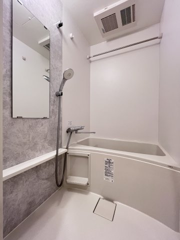 エスリード長居公園PARK AVENUEの浴室