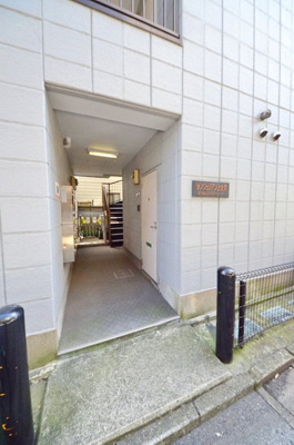 【エントランス】 | サンジュリア上北沢