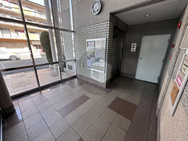 アンソレイエのロビー