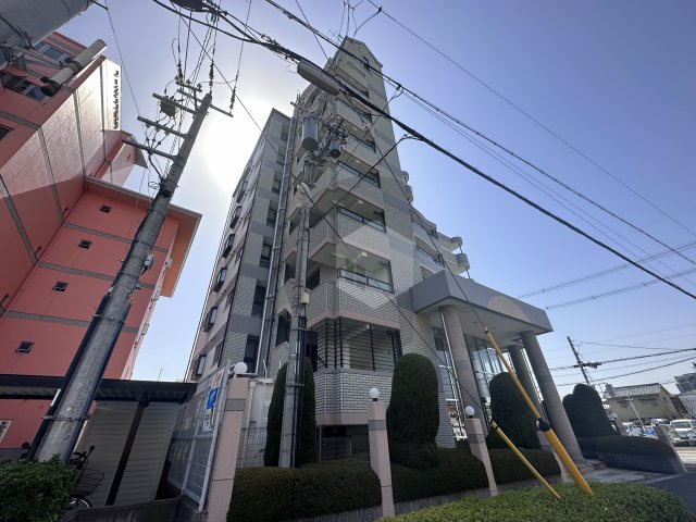 アンソレイエの外観