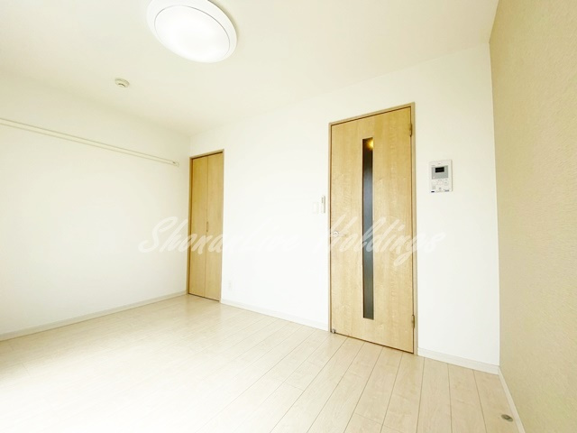 藤沢市湘南台５丁目のアパートの寝室