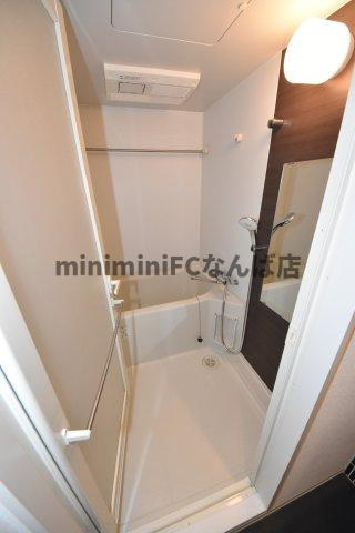 ミヤレジデンス新町の浴室