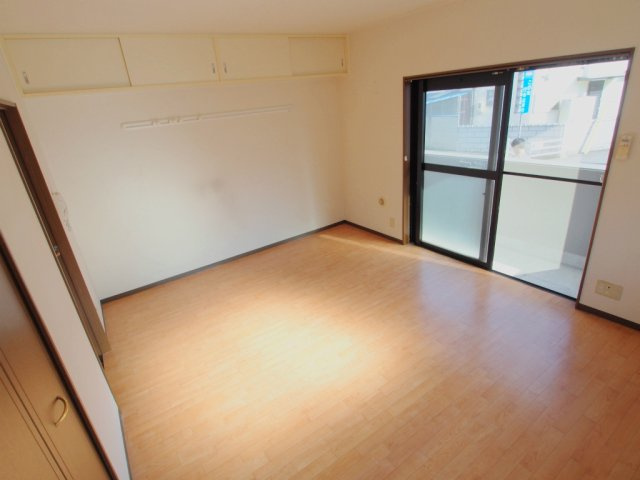 フリックコートSYOの居間・リビング