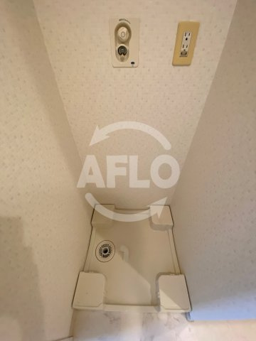 カスタリアタワー長堀橋の洗面所|カスタリアタワー長堀橋　洗濯機置き場