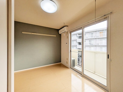 【寝室】 | リヴィエールいぶき野