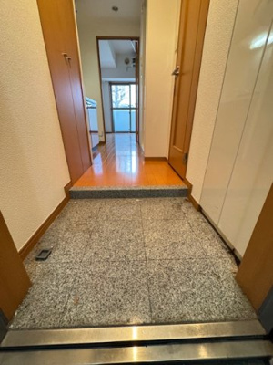 【玄関】 | スカイコート・ヴィーダ五反田ウエスト | 別部屋参考写真