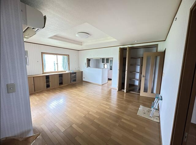 琴田　二世帯住宅の居間・リビング|２階　ＬＤ１４．７５帖