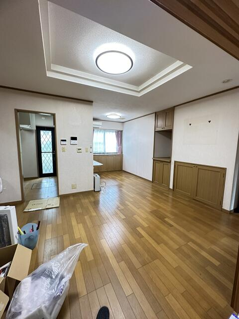 琴田　二世帯住宅の居間・リビング|１階　ＬＤ　１６．７５帖