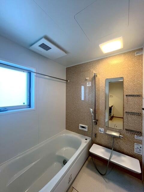 木更津市真舟３丁目１７－１の浴室