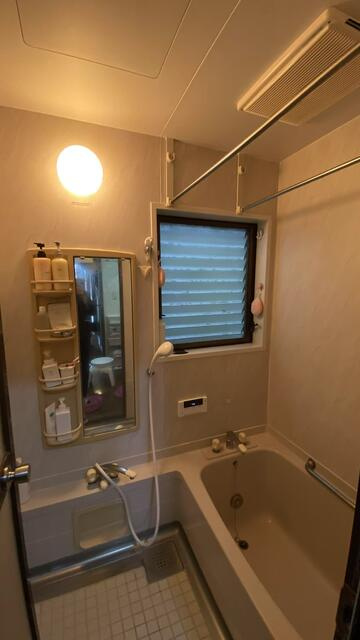 成田市不動ヶ岡　戸建の浴室