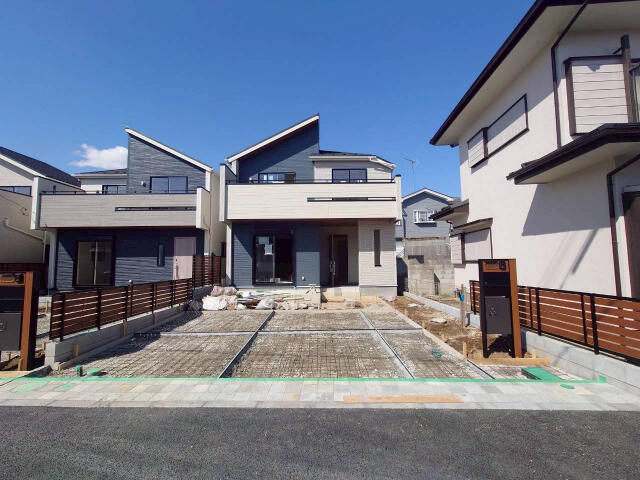 ブルーミングガーデン　野田市花井３棟／１期３号棟のその他|前面道路含む外観写真