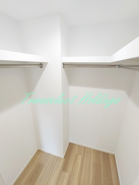 藤沢市本町３丁目の賃貸マンションの収納