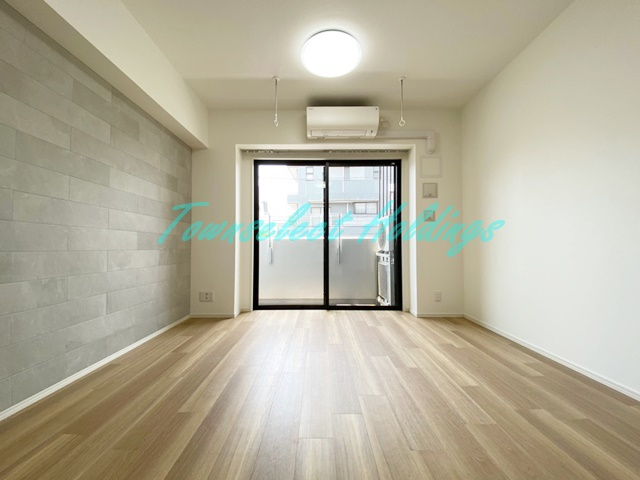 藤沢市本町３丁目の賃貸マンションの居間・リビング