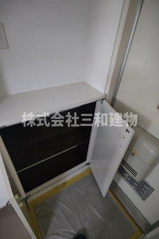 コーポ上野の玄関